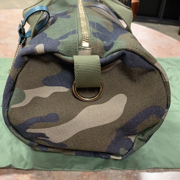 Authentic Valentino Garavani Overnight Bag NWT - Picture 2 of 12